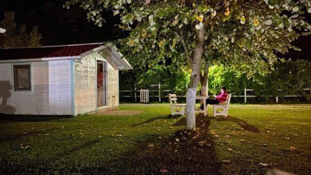 Una Kamp Hotel Bosanska Krupa Buitenkant foto