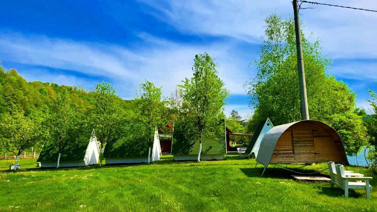 Una Kamp Hotel Bosanska Krupa Buitenkant foto